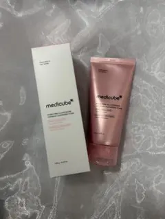 medicube PDRN PINK CLEANSING FOAMのサムネイル