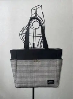 ハンドメイド サイドポケット付きトートバッグ 両開きファスナー A4サイズ