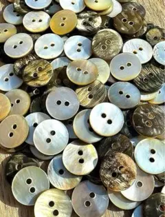 天然黒蝶貝　貝ボタン 15mm 2つ穴 1set20個入　天然国産品