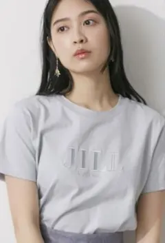 JILL by JILL STUART リサイクルコットン　シシュウロゴTシャツ