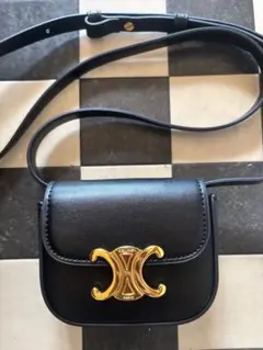 ショルダーバッグ
