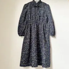 アースミュージックアンドエコロジー　ワンピース　ワンピ　花柄　ネイビー　M