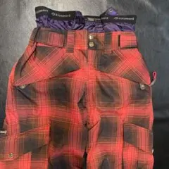 kissmark スノーボードウェア 赤と黒のチェック柄