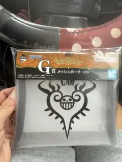 ワンピース　一番くじ　The Unbreakable Law　G賞ポーチ