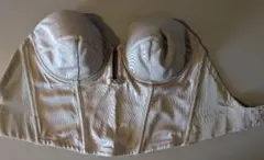 トリートドレッシング E70 ベージュ ブライダルインナー