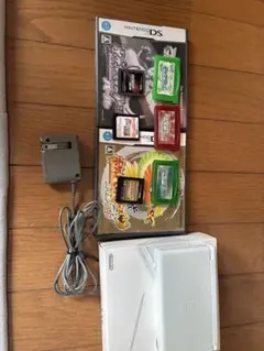 ニンテンドーDS Lite ホワイト + ポケモンゲームセット