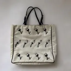 レア　プラダ　フラワーモチーフ　トートバック　花　リバーシブル