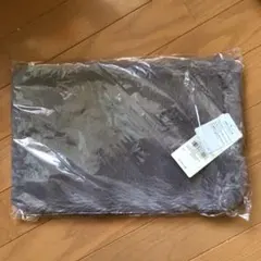 （新品、未使用品）earth music & ecology ファークラッチ