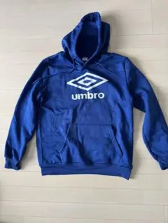 umbroパーカー青年始超特価❣️