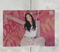 Item thumbnail for item aecddee7-a4d7-411e-be4a-24971960ec39