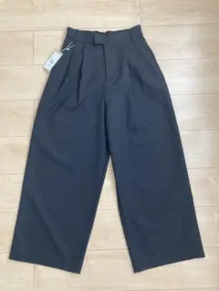 ★新品・未使用タグ付き★ジーナシス（JEANASIS）ワイドパンツのサムネイル