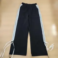 黒 ストライプ カジュアルパンツ