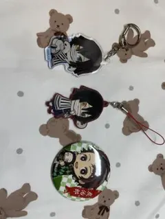 鬼滅の刃　キーホルダー、缶バッチ
