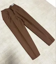 テーパードパンツ　海外古着　ブラウンパンツ　新古品　USED