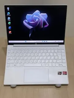 HP Pavilion Aero 13 Ryzen 5 8GB 256GBのサムネイル