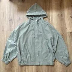 マウンテンパーカー　ブルゾン