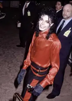 M*o様 Michael Jackson 等身大パネル - メルカリ