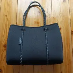Willow Bay ネオプレントートバッグ 軽量 ブラックのサムネイル