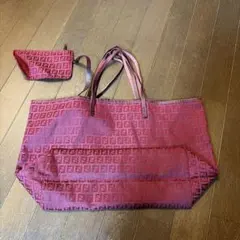中古　Fendi レッド トートバッグ ポーチ付き