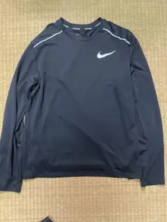 Nike 長袖ランニングTシャツ メンズLサイズ