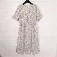 earth music&ecology 小花柄 ガウン ワンピース　F