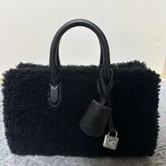 日本限定Michael kors SCARLETTクロスボディエクストラスモール