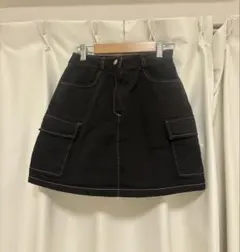 ブラックデニムタイトスカート