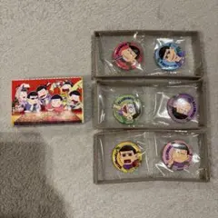 おそ松さん　缶バッジ、トランプカードセット