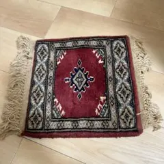 ❣️即購入OK❣️レトロ　ミニラグ　ミニマット　テーブルセンター　花瓶敷き