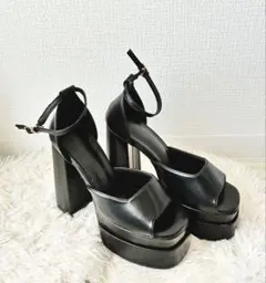 厚底チャンキーヒールサンダル ブラックのサムネイル