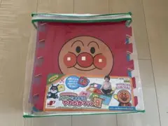 ☆専用☆アンパンマンとなかまたち パズルであそぼう！やわからマット9のサムネイル