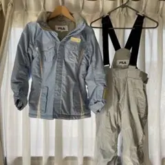 FILA スキーウェア 140サイズ ライトブルー　 フードファーつき手袋おまけ