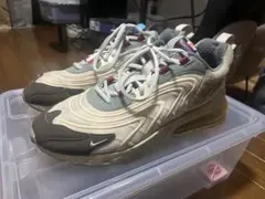 トラヴィススコット×ナイキ　エアマックス270 カクタストレイル