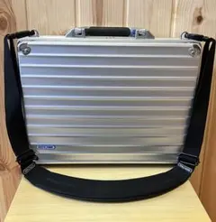 2025年最新】rimowa アタッシュケースの人気アイテム - メルカリ
