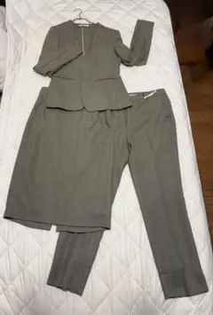 Item thumbnail for item d86d22f5-0754-4283-97d6-442884340c12