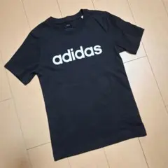 アディダス adidas 半袖 Tシャツ 黒 150 ロゴTシャツ