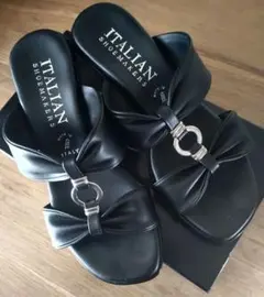 美品【ITALIAN SHOEMAKERS】 センターリング厚底ウェッジミュールのサムネイル