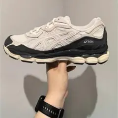 アシックス　GEL NYC 25.5