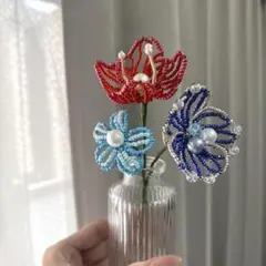 ビーズフラワー　ビーズフラワーブーケ／レッド×ブルー