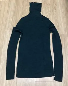 UNIQLO メリノリブタートルネックセーター グリーン 濃緑