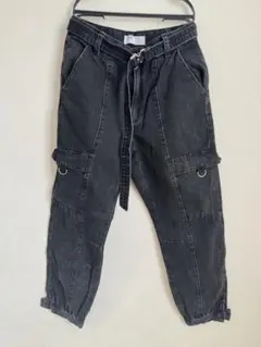 Bershka デニムカーゴパンツ ブラック ベルト付き Mのサムネイル