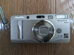 FUJIFILM FinePix F700 コンパクトカメラ コンデジ オールドデジカメ思い出話 その3 Fujifilm Finepix F700｜ちいさな島