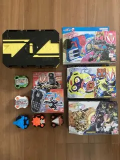 仮面ライダーギーツ　レイズバックル　セット　おまけ付きのサムネイル