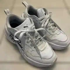 PUMA レディース スニーカー ホワイト 24cm