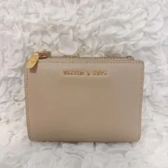 CHARLES & KEITH 二つ折り財布 ベージュ