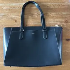 黒い合成皮革ビジネスバッグ