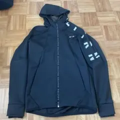 2025年最新】oakley ウィンドブレーカーの人気アイテム - メルカリ