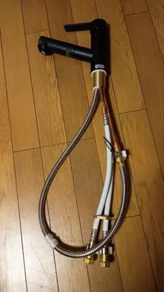 yomaさん専用】LIXIL浄水器内蔵型シングルレバー混合水栓 - メルカリ