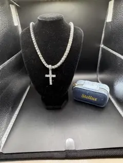 【この一本で印象が変わる】重厚クロス×輝きテニスチェーンネックレス／50cm