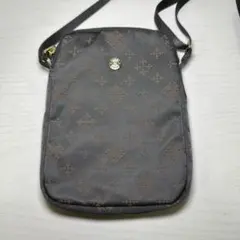 美品 russet ラシット モノグラム ミニショルダーバッグ スマホポーチ 黒